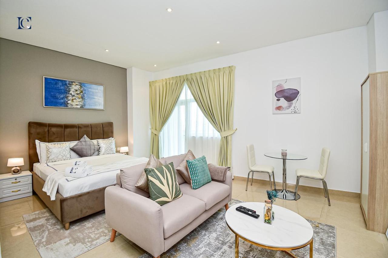 Luxury Escapes - Budget Studio With Balcony, Yacht Bay Marina Дубай Екстер'єр фото